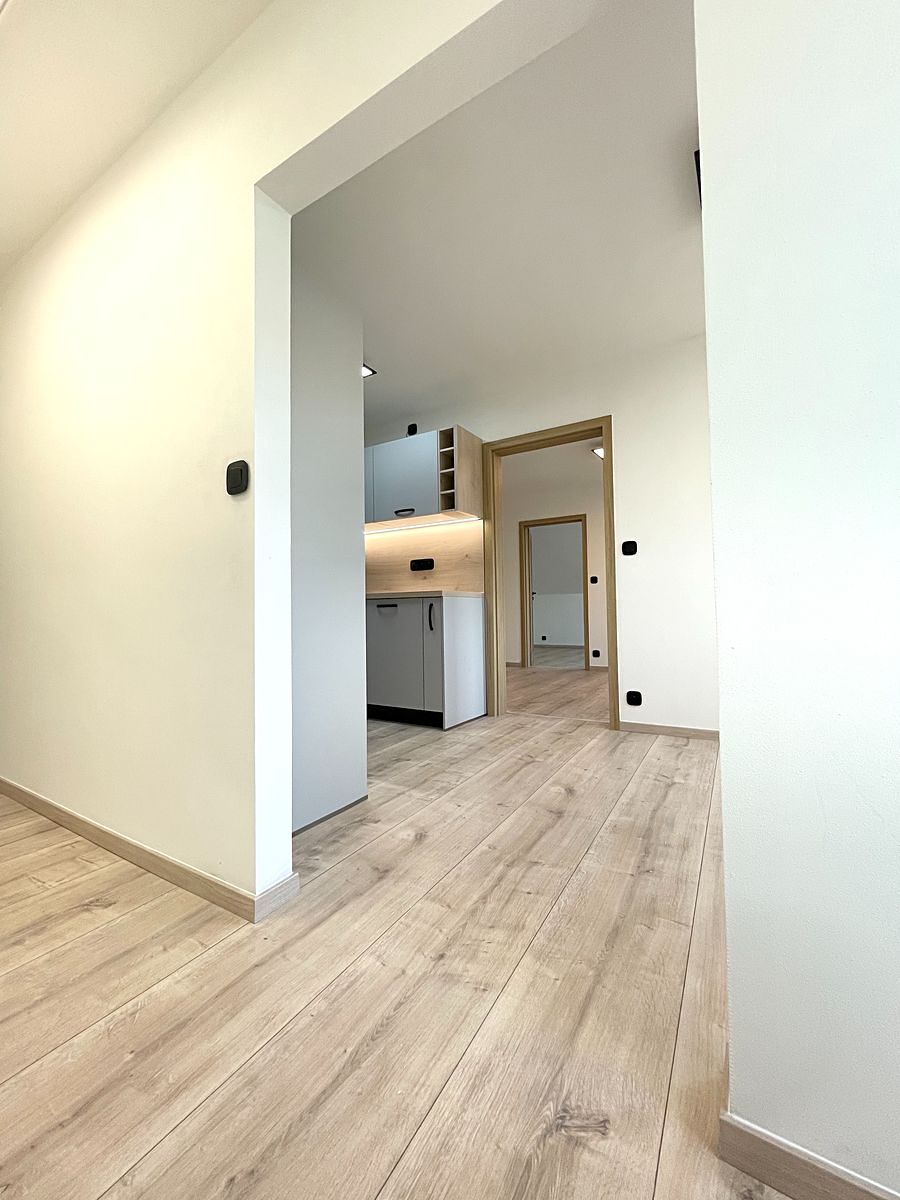 Prodej bytu 2+1 57 m² – fotografie 3
