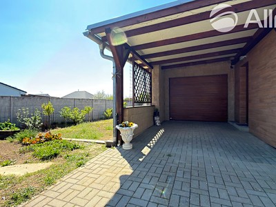 Prodej  rodinného domu 93 m², pozemek 922 m² — photo 3
