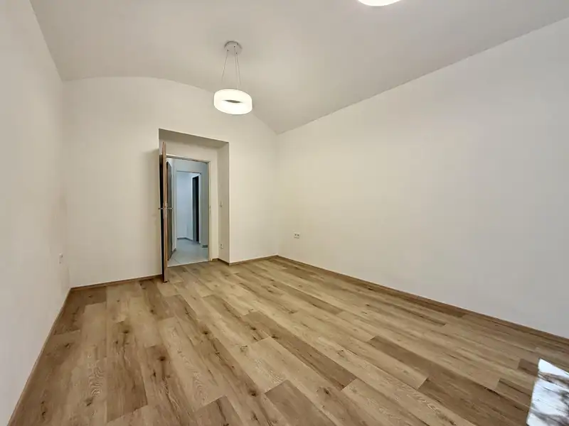 Prodej bytu 1+1 29 m², Praha – náhled fotky 3