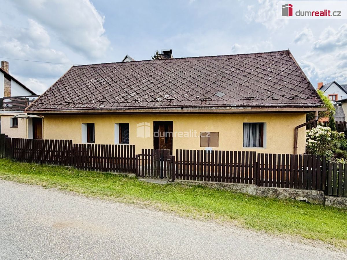 Prodej chalupy 75 m², pozemek 173 m²