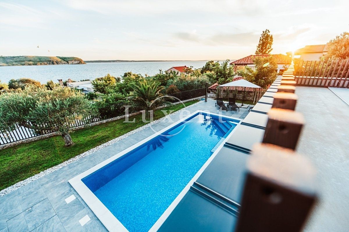 Prodej rodinného domu 210 m², pozemek 942 m², Zadar – fotka 1 z 3