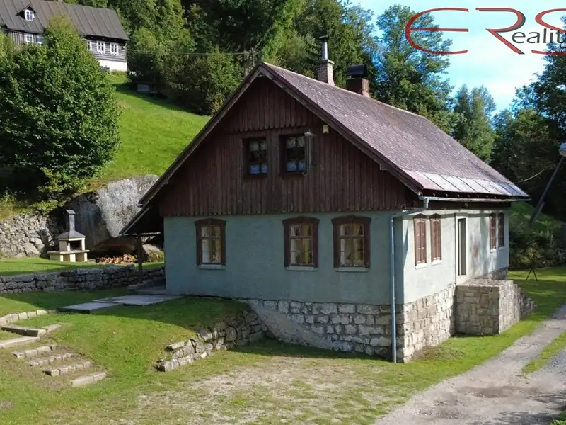Prodej ubytovacího zařízení 187 m², Desná – náhled fotky 1
