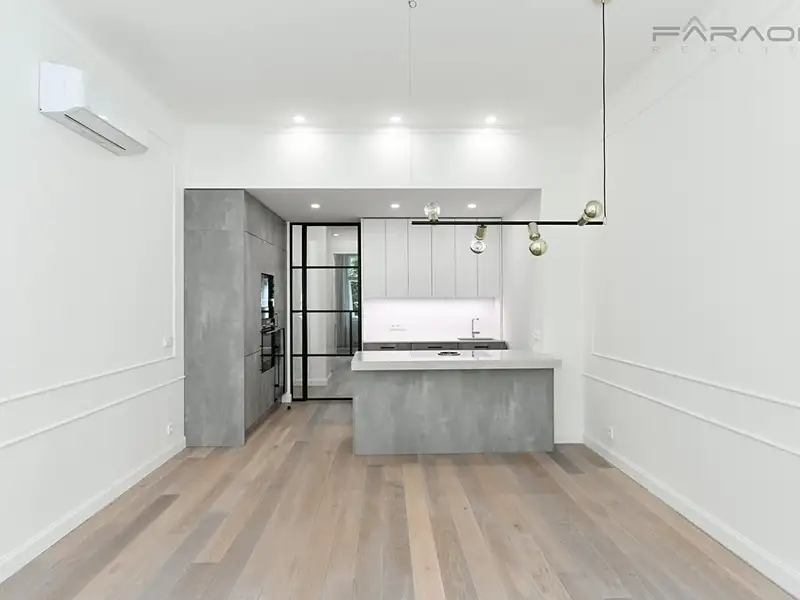Pronájem bytu 3+kk 92 m², Praha – náhled fotky 3