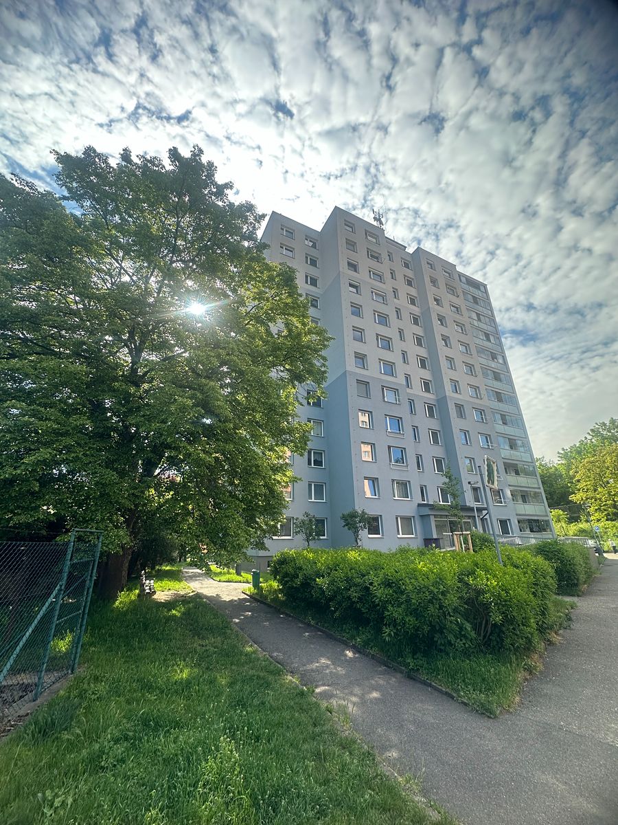 Prodej bytu 2+kk 43 m², Kolín – fotka 1 z 3