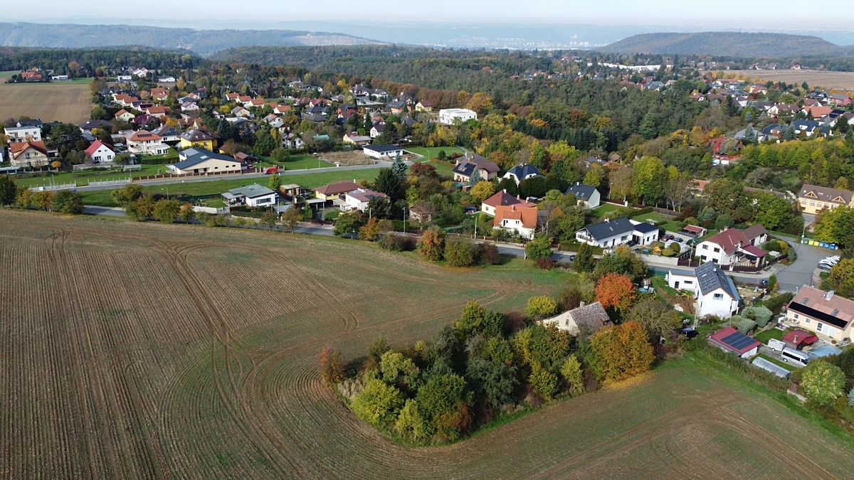 Prodej stavebního pozemku 1097 m² – fotografie 5