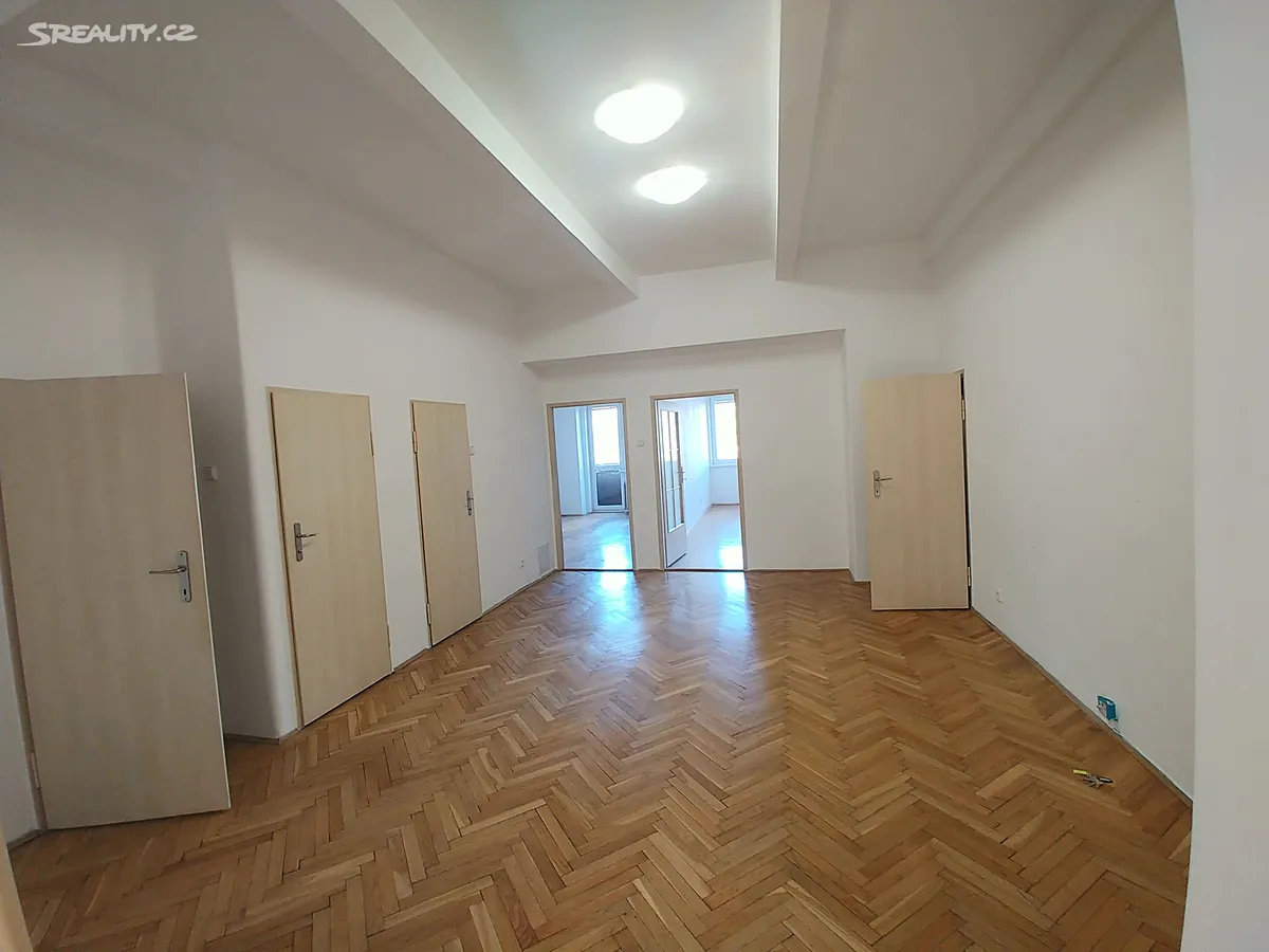 Pronájem kanceláře 101 m² – pohled 6