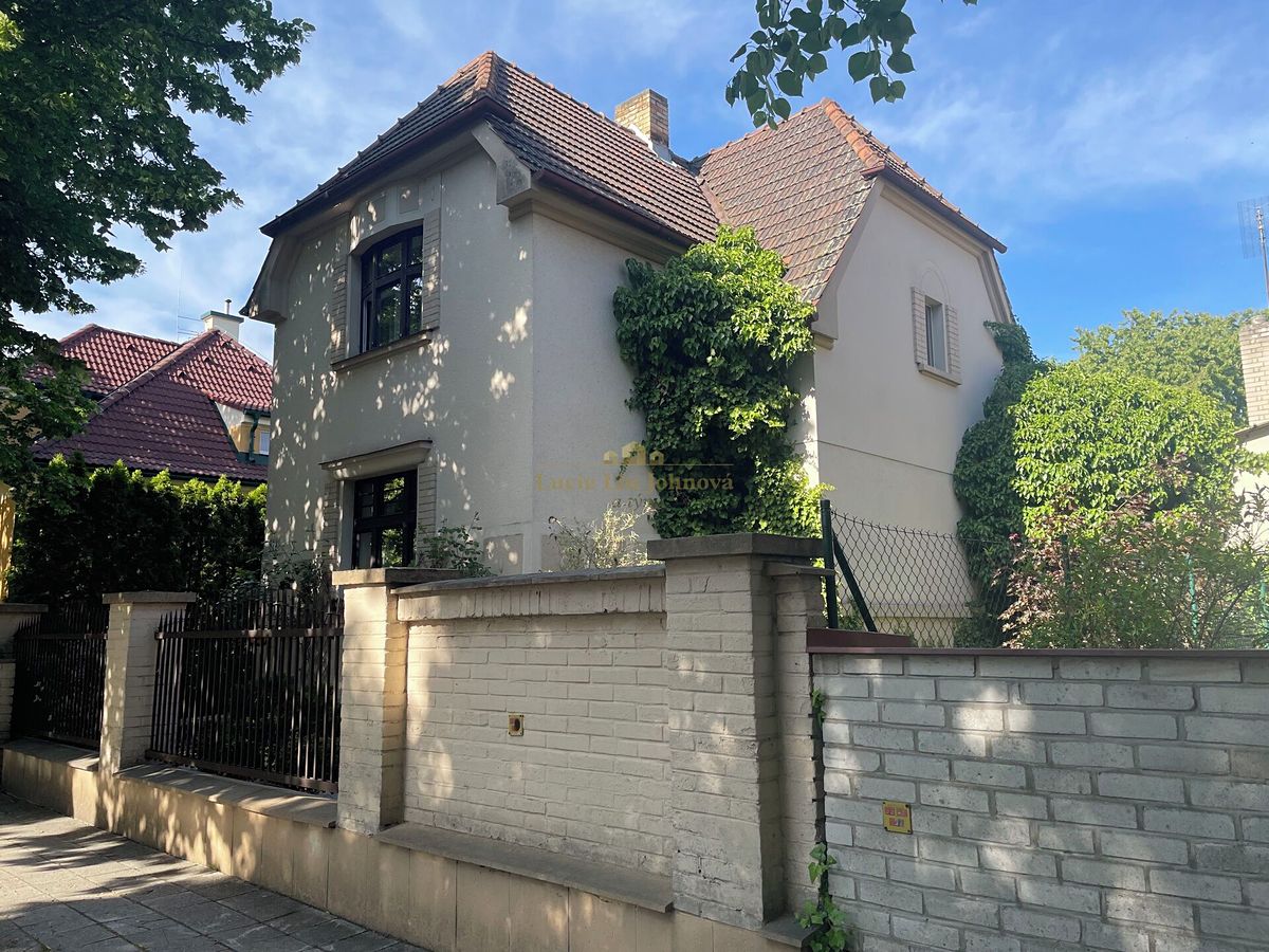 Prodej rodinného domu 133 m², pozemek 766 m²