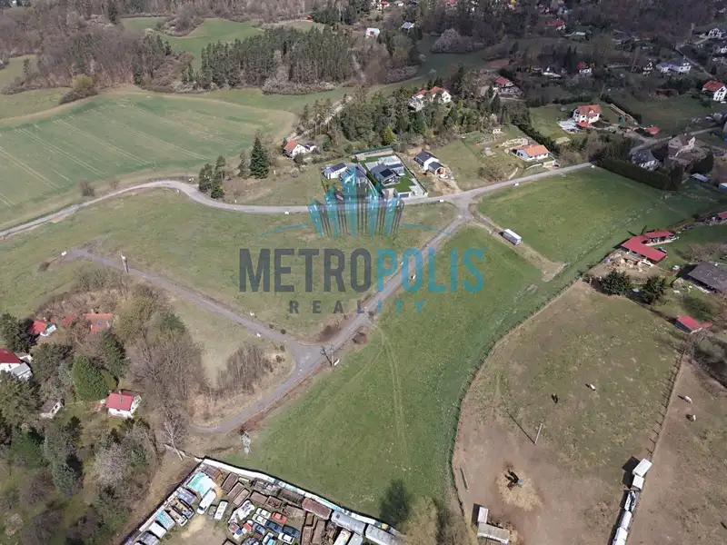 Prodej stavebního pozemku 1000 m², Pyšely – náhled fotky 2
