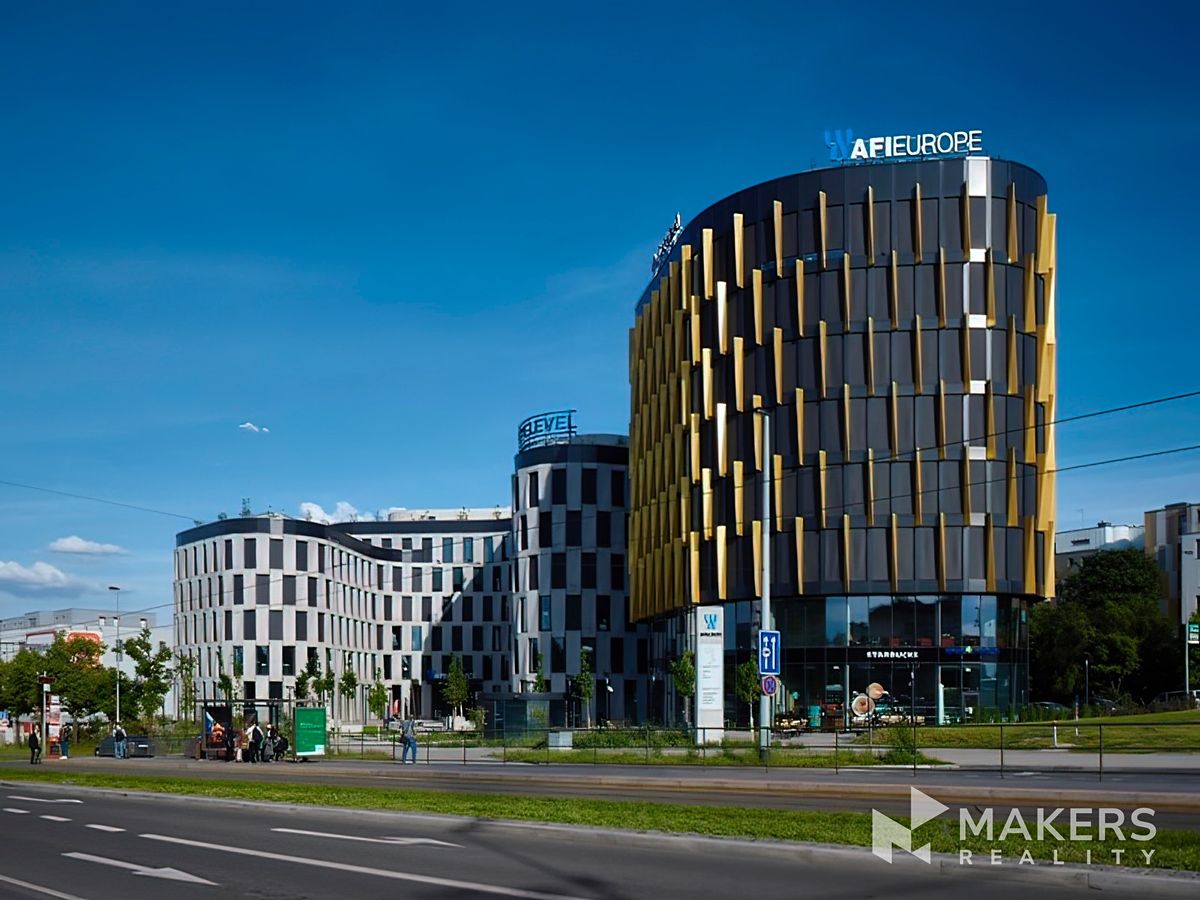 Pronájem kanceláře 447 m² – fotografie 3