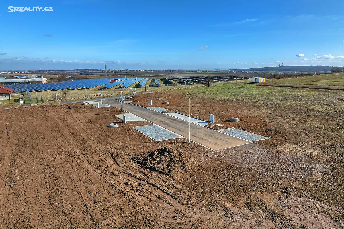 Prodej stavebního pozemku 1458 m² – pohled 6