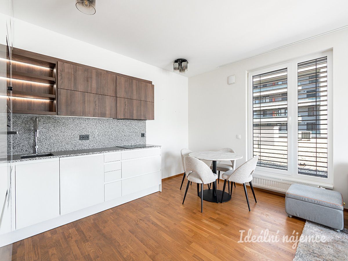 Prodej bytu 3+kk 68 m²