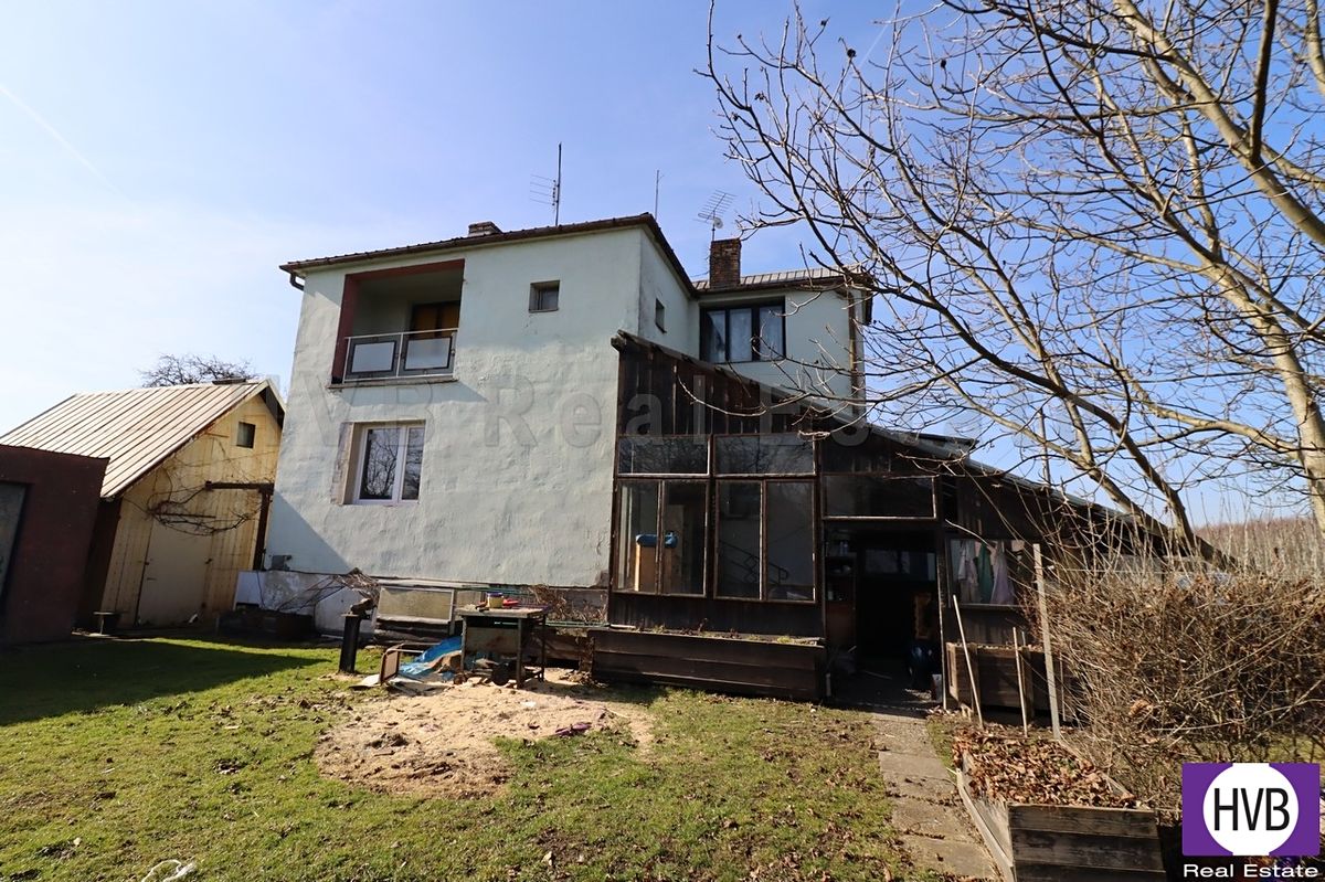 Prodej rodinného domu 220 m², pozemek 1193 m² – fotografie 4