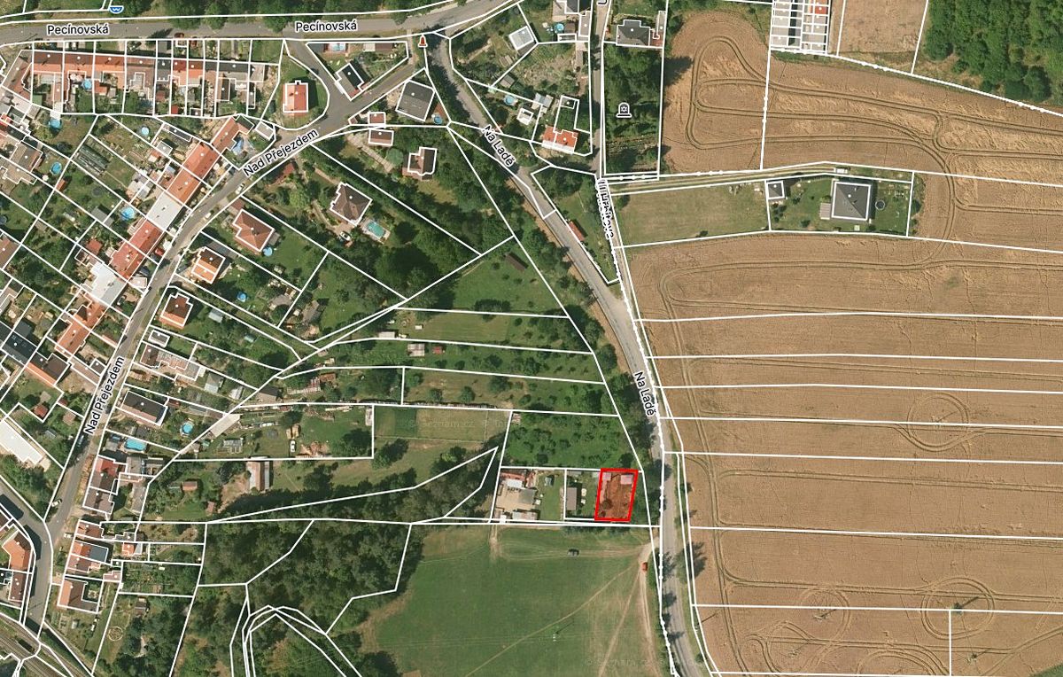 Prodej chaty 30 m², pozemek 323 m² – fotografie 2