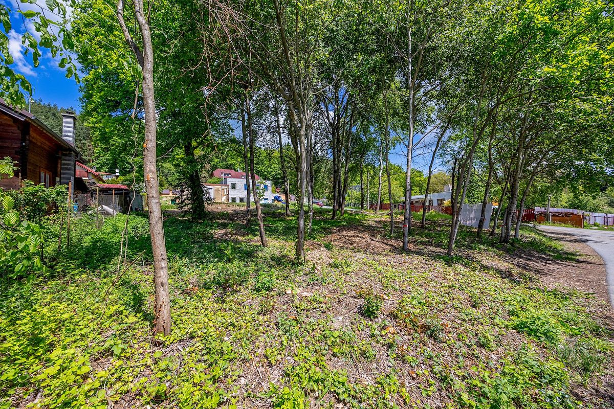 Prodej stavebního pozemku 959 m² – fotografie 4