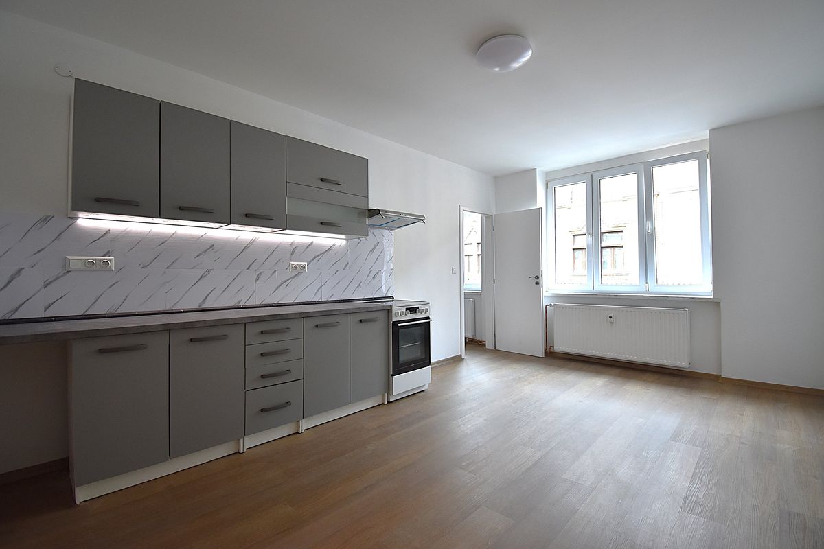 Pronájem bytu 3+kk 68 m²
