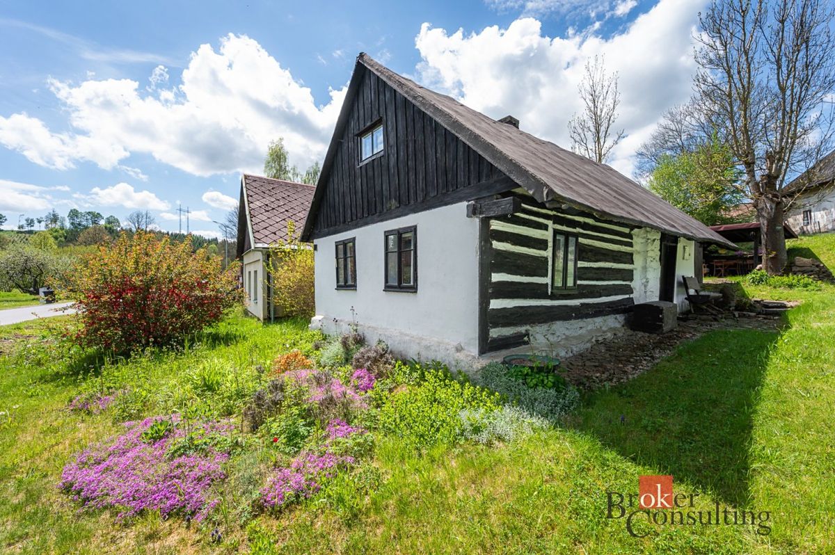 Prodej chalupy 80 m², pozemek 1222 m² – fotografie 2