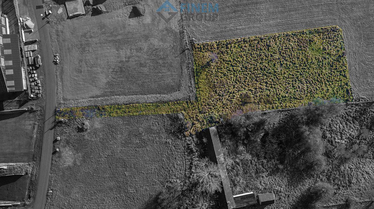 Prodej stavebního pozemku 2370 m²