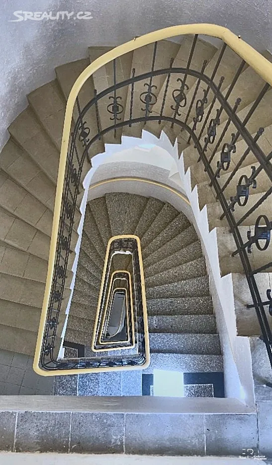 Prodej činžovního domu 930 m² – pohled 3