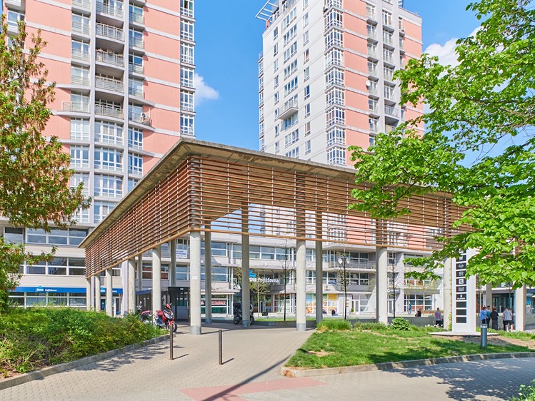 Комерційне приміщення в оренду, 183 м² (1 з 11)