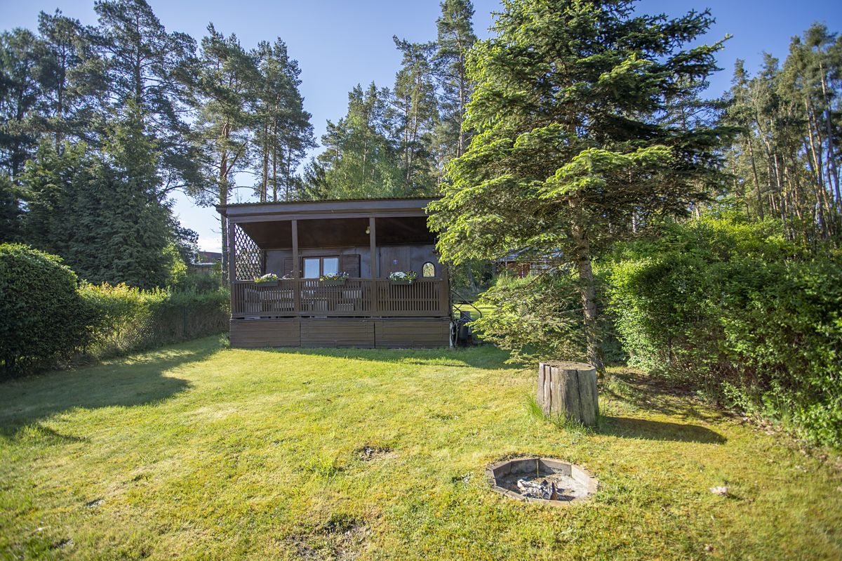 Prodej chaty 38 m², pozemek 378 m², Týn nad Vltavou – fotka 1 z 3