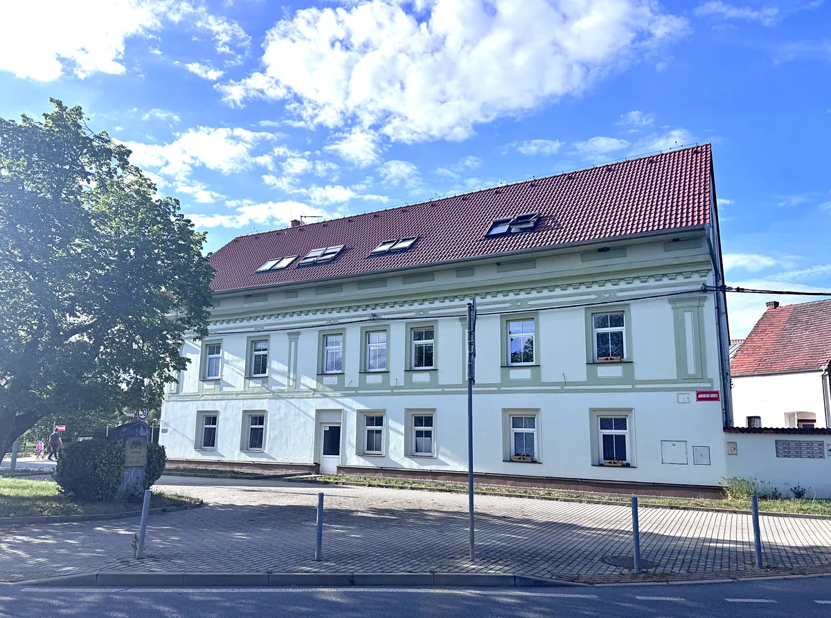 Prodej bytu 2+kk 37 m², Tachlovice