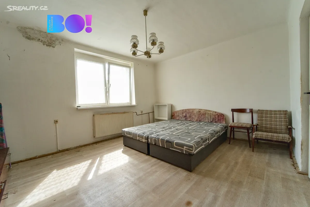 Prodej rodinného domu 200 m², pozemek 1050 m² – pohled 5