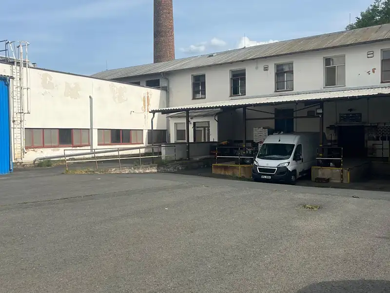 Prodej výrobní haly, prostoru 8352 m², Domažlice – náhled fotky 1
