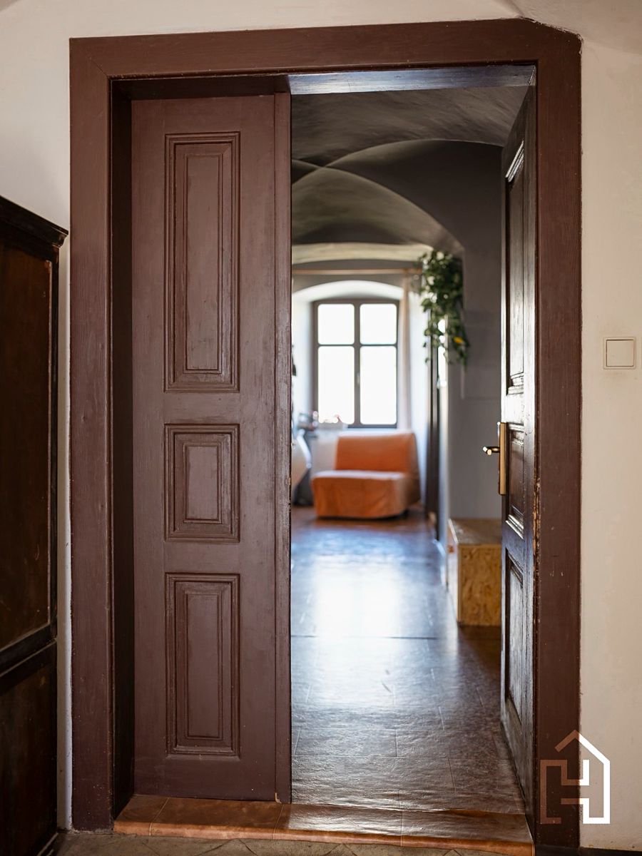 Prodej vícegeneračního domu 260 m², pozemek 511 m² – fotografie 2