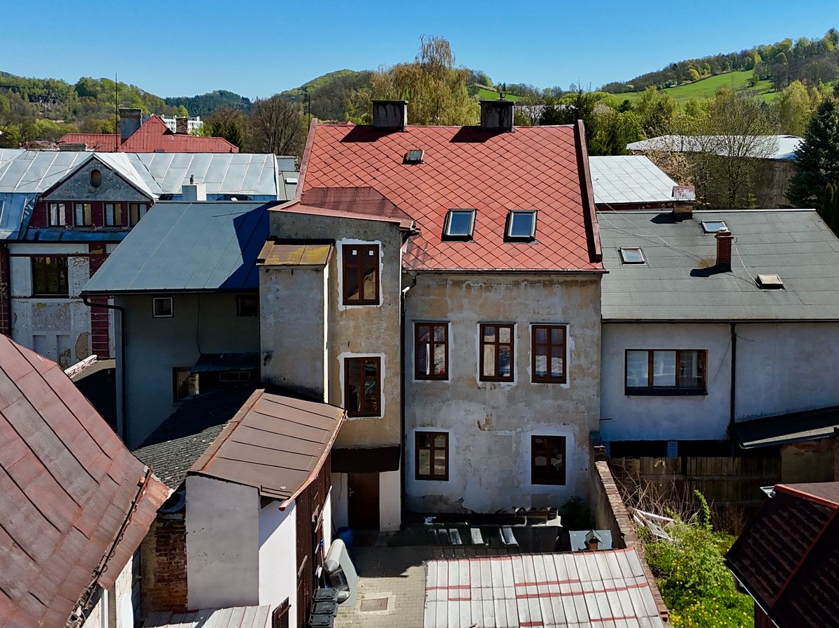 Prodej činžovního domu 204 m² – fotografie 2