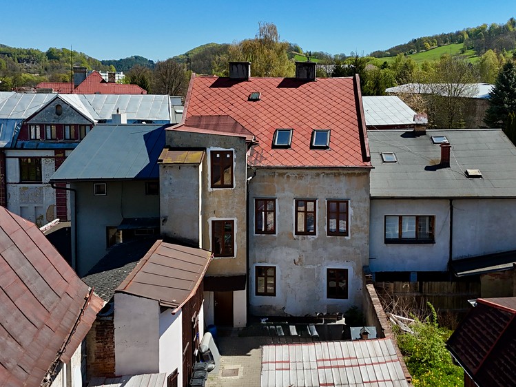 Prodej komerčního prostoru, 204 m² (2 z 24)