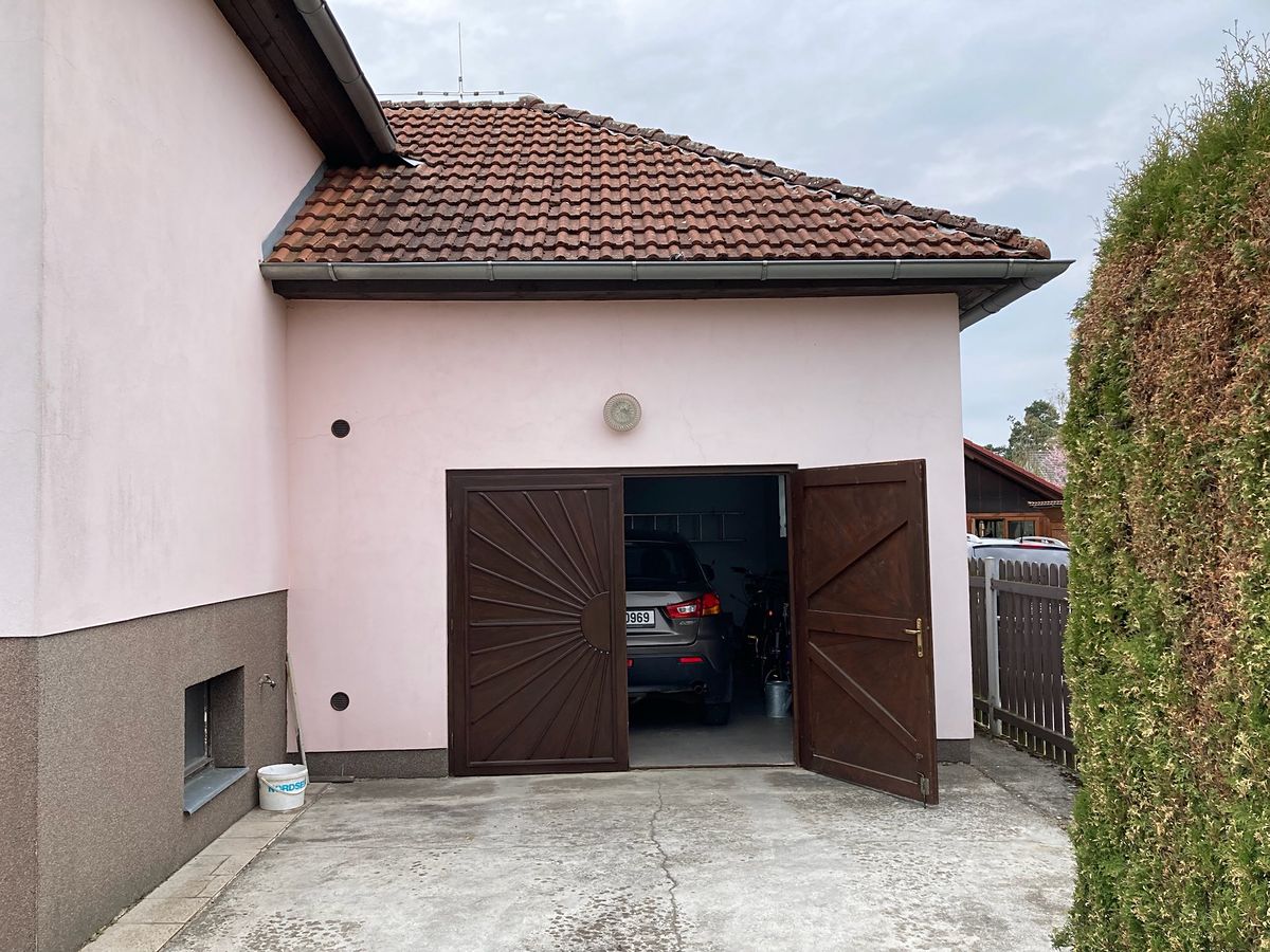Prodej rodinného domu 115 m², pozemek 640 m² – fotografie 3