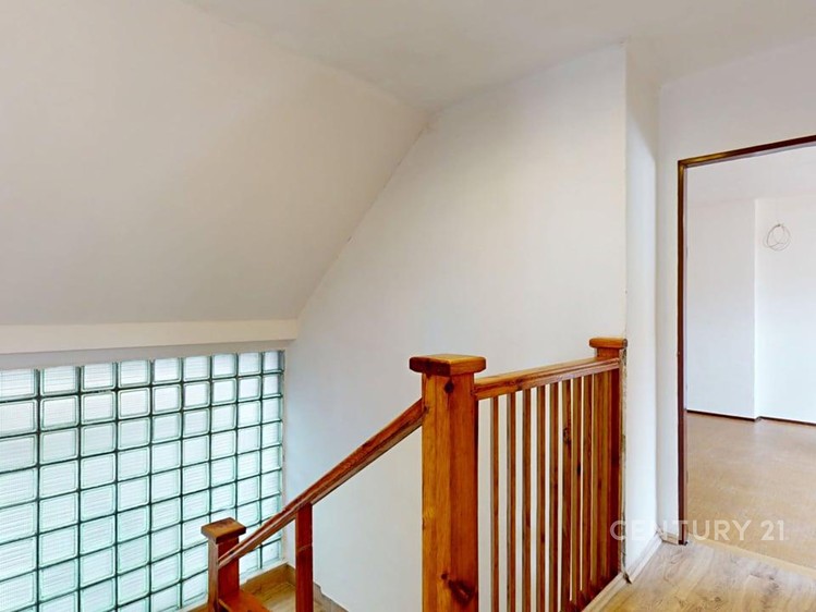 Prodej domu, 245 m² (14 z 27)