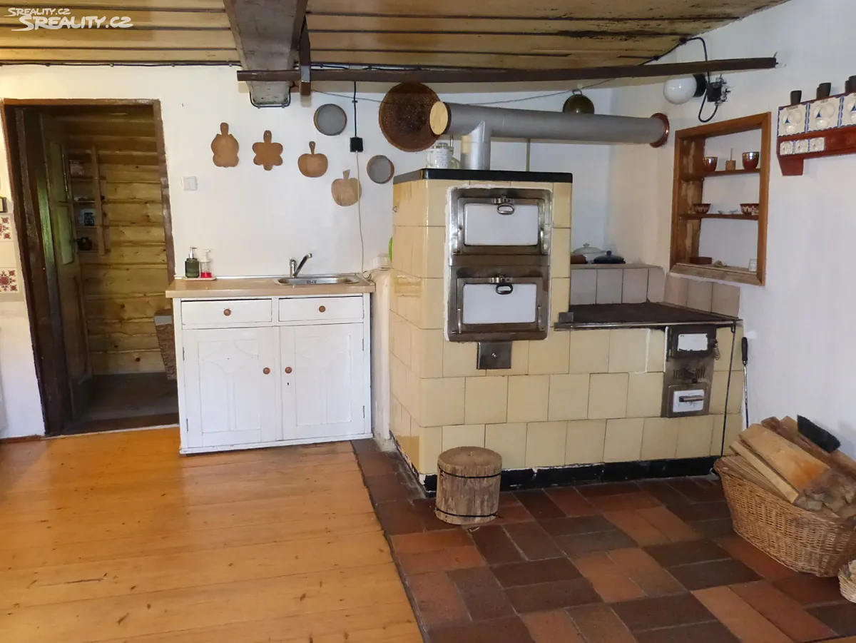 Prodej chalupy 100 m², pozemek 1557 m² – další
