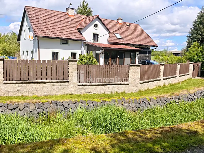 Prodej rodinného domu 162 m², pozemek 1205 m², Žandov – náhled fotky 2
