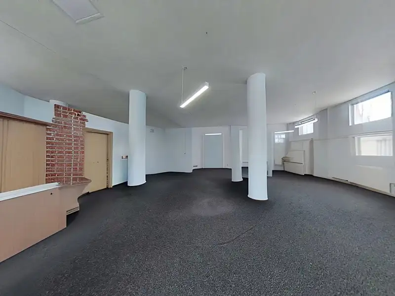 Pronájem obchodního prostoru 860 m², Jihlava – náhled fotky 1