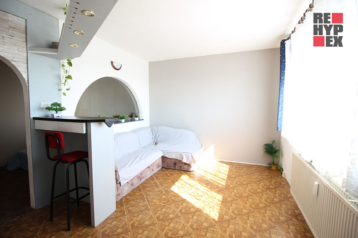 Prodej bytu 1+1 40 m² – fotografie 2