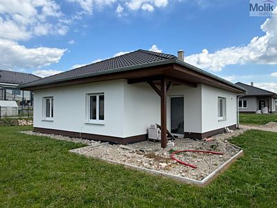 Prodej rodinného domu 90 m², pozemek 739 m²