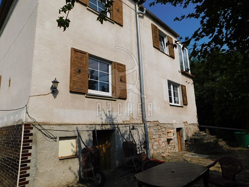 Prodej rodinného domu 291 m², pozemek 1199 m² – fotografie 3