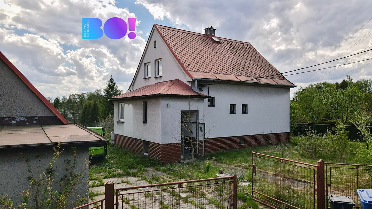 Prodej rodinného domu 200 m², pozemek 1050 m²