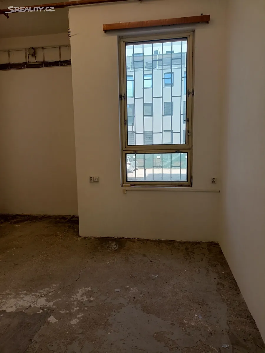 Pronájem kanceláře 20 m², Vrchlického