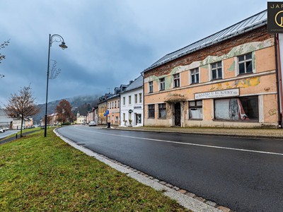 Prodej činžovního domu 489 m²