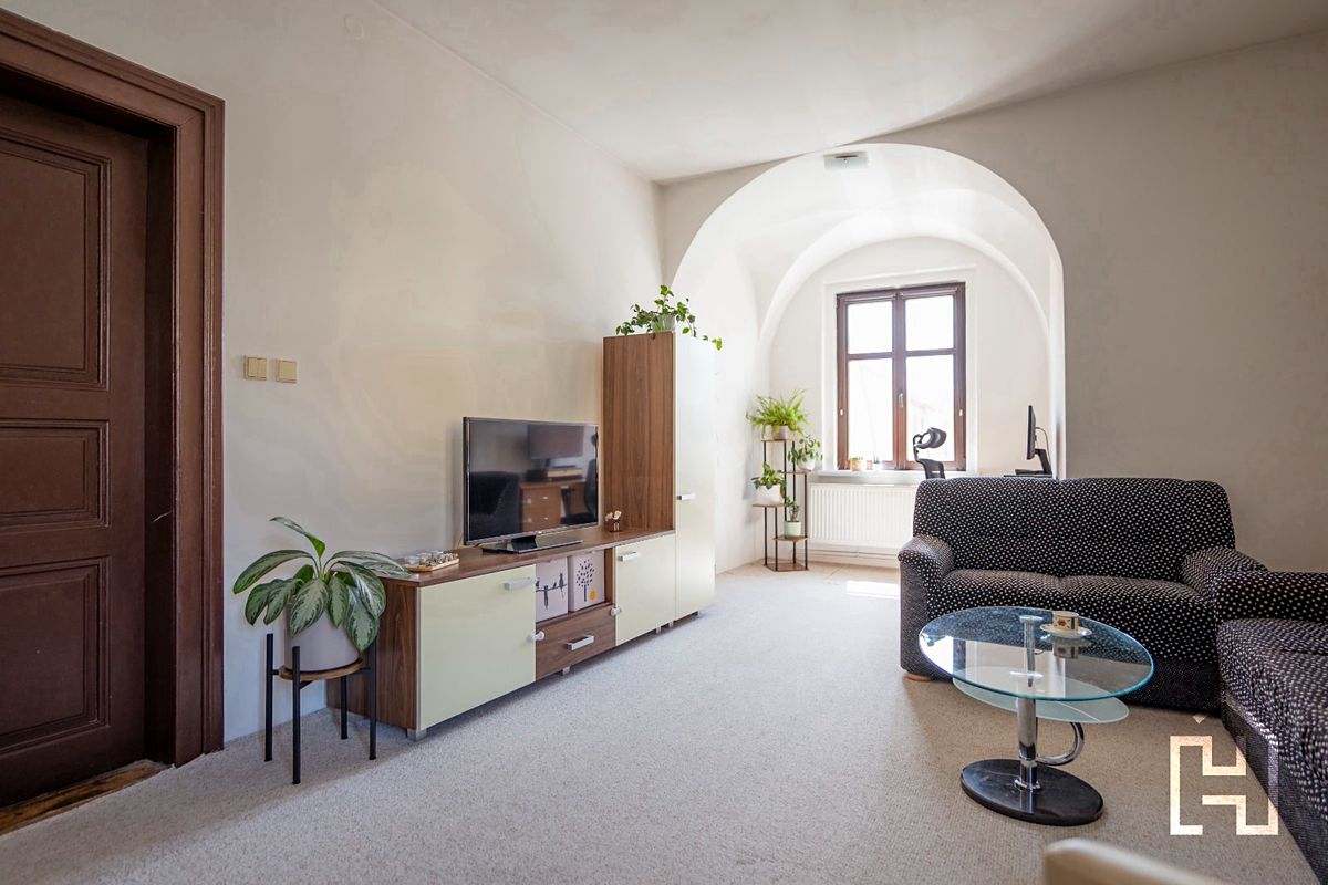 Prodej vícegeneračního domu 260 m², pozemek 511 m² – fotografie 4