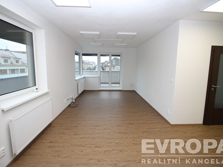 Gewerbefläche zur Miete, 81 m² (2 von 14)