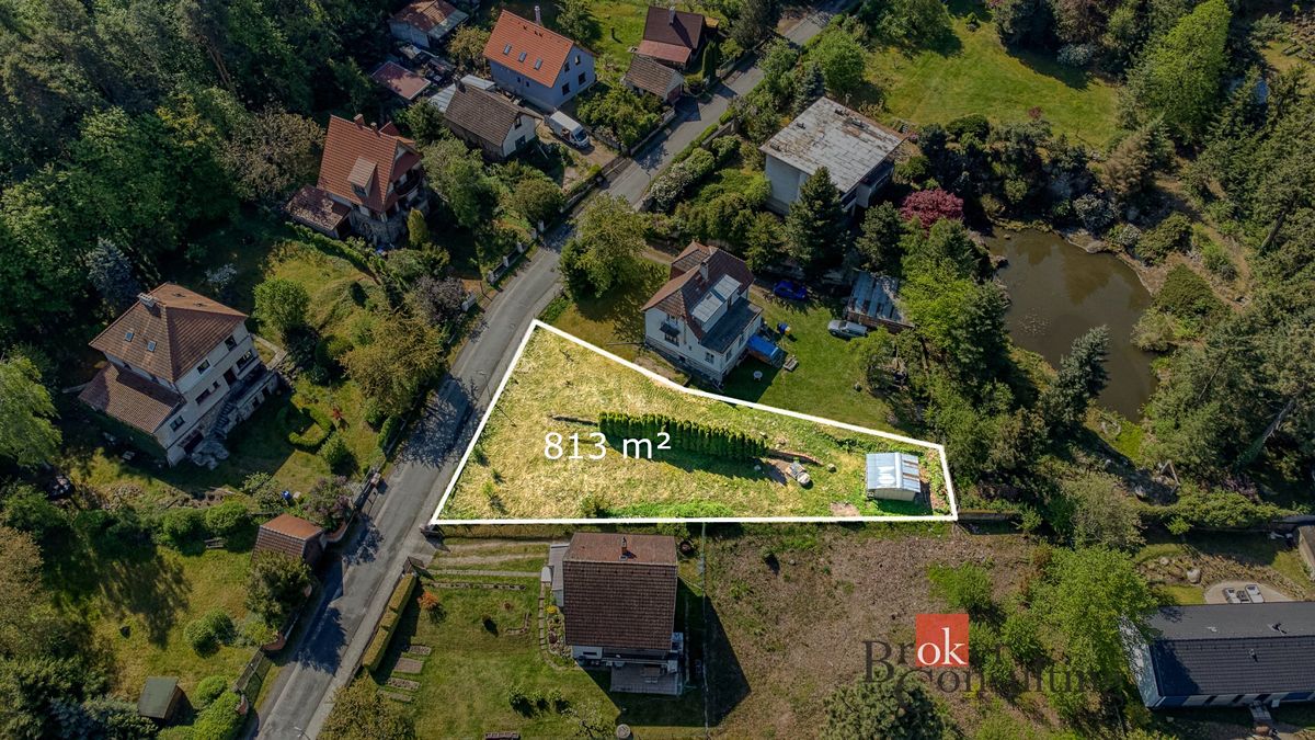 Prodej stavebního pozemku 813 m², Louňovice – fotka 1 z 3