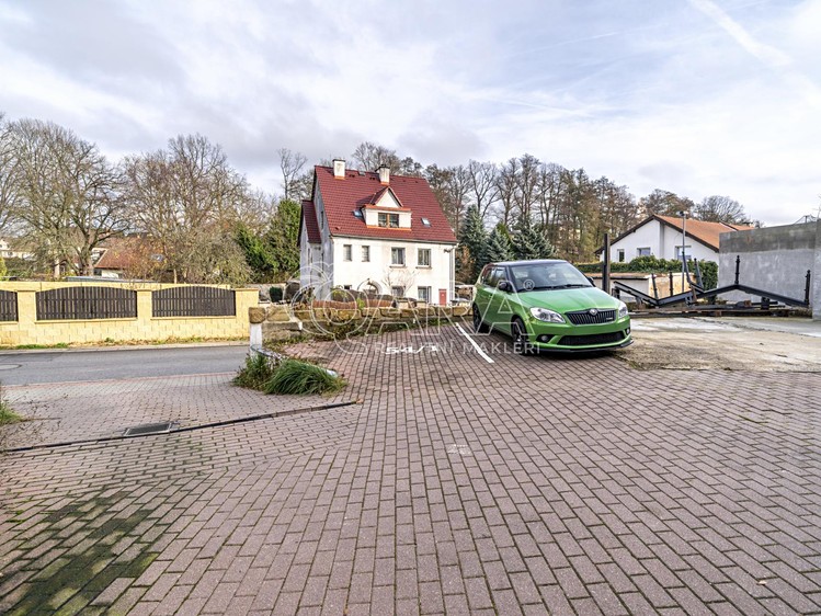 Prodej komerčního prostoru, 426 m² (30 z 34)