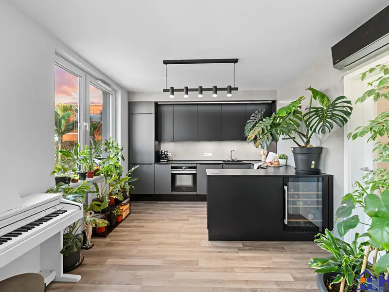 Prodej bytu 3+kk 84 m², Praha – náhled fotky 3