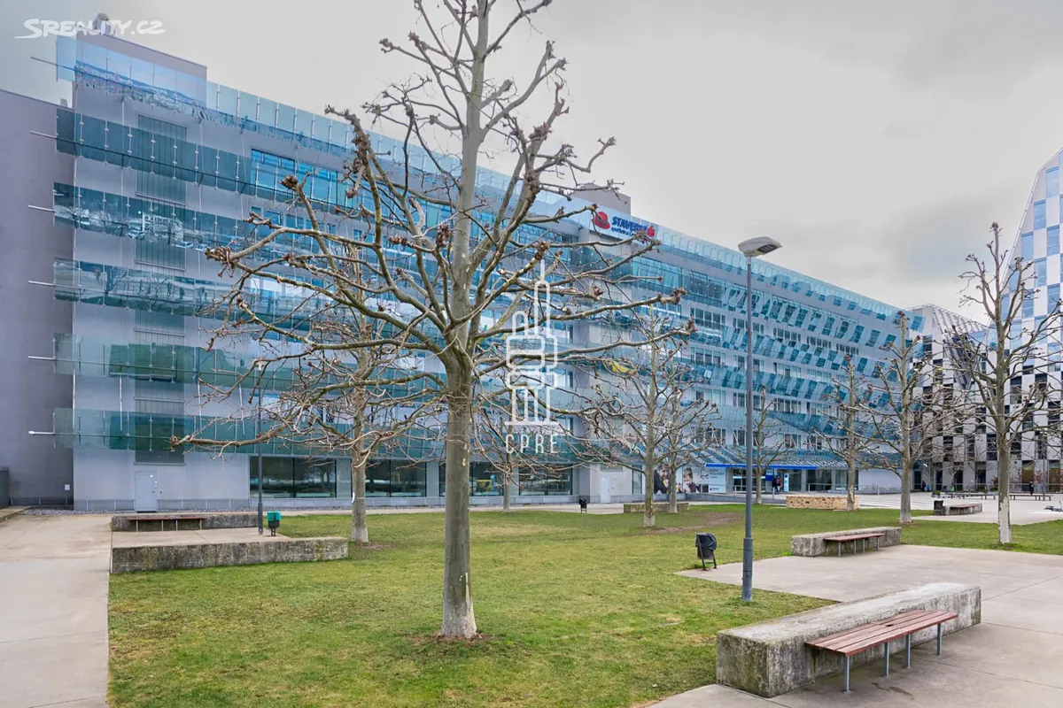 Pronájem kanceláře 515 m², Praha