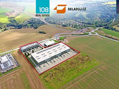 Pronájem komerčního prostoru, 1 700 m² (3 z 8)