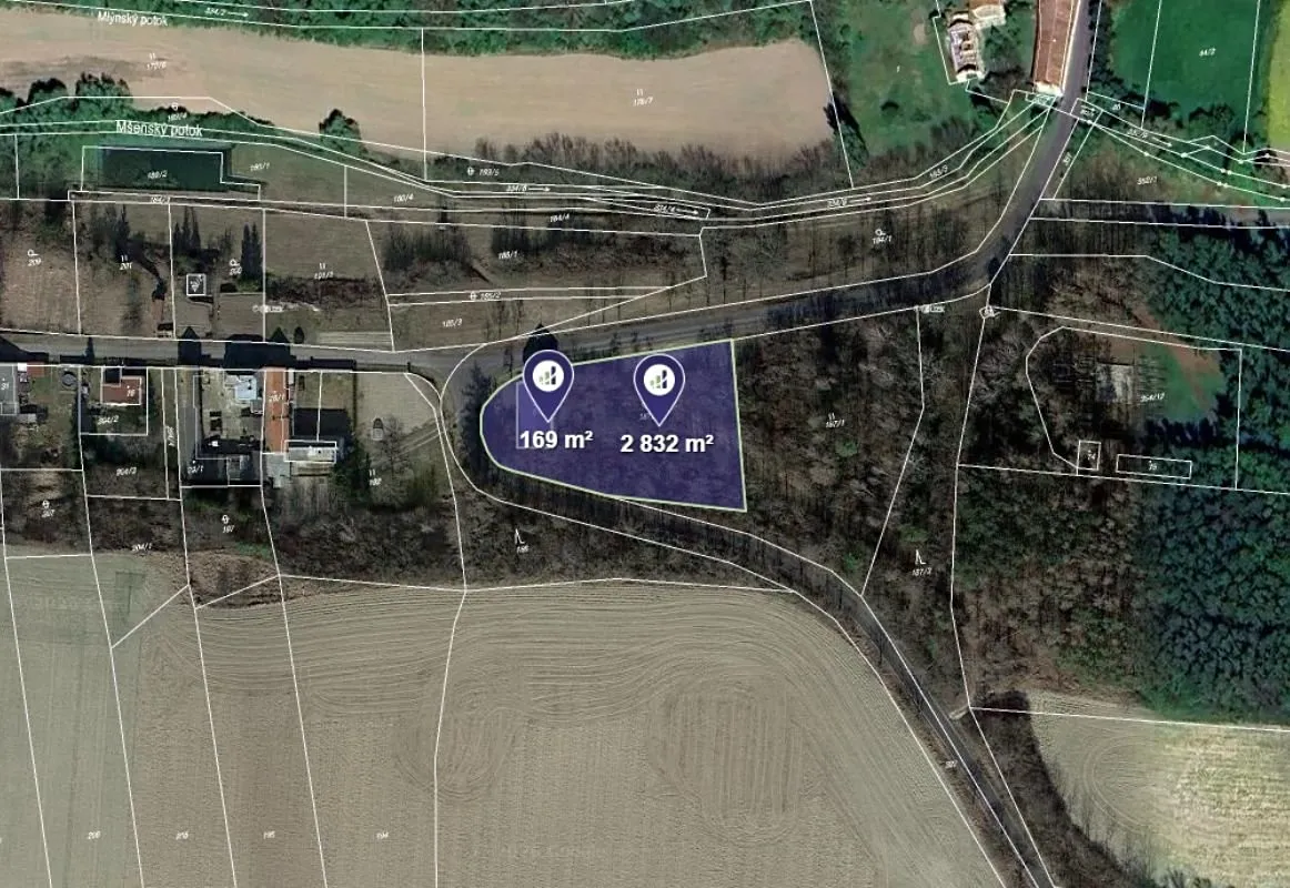 Prodej stavebního pozemku 3001 m²