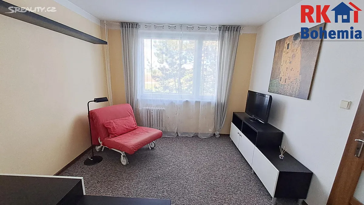 Pronájem bytu 1+1 32 m² – pohled 3